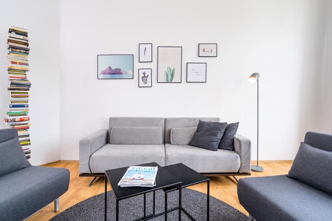 Two-Bedroom Apartment Balcony,1036421494:JPEG